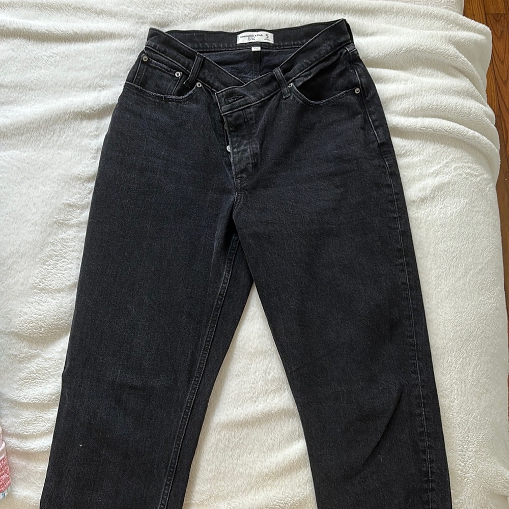 Abercrombie & Fitch Curve Love The Dad High Rise